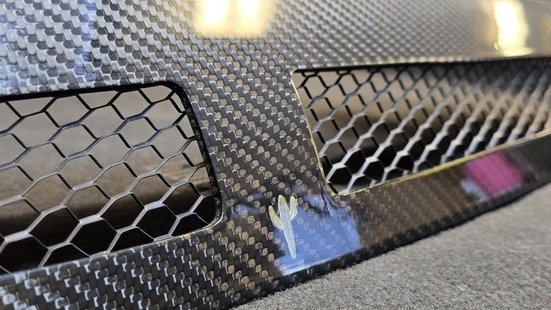 Carbon Fiber Car Grille3 Carbon Fiber Car Grille3